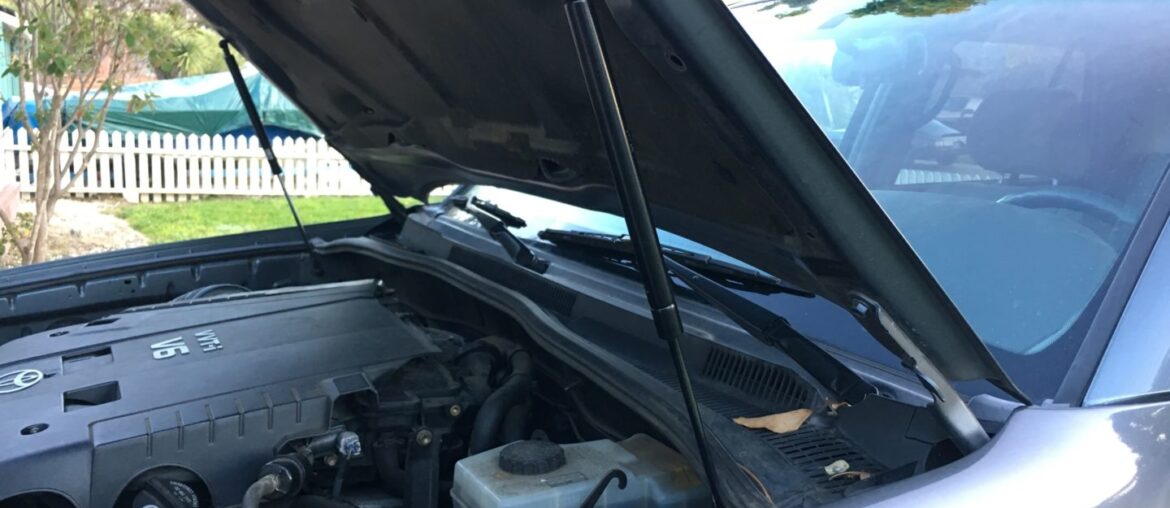hood strut replacement - 4runner 4th gen 6