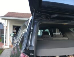 4th gen 4runner tailgate struts 5
