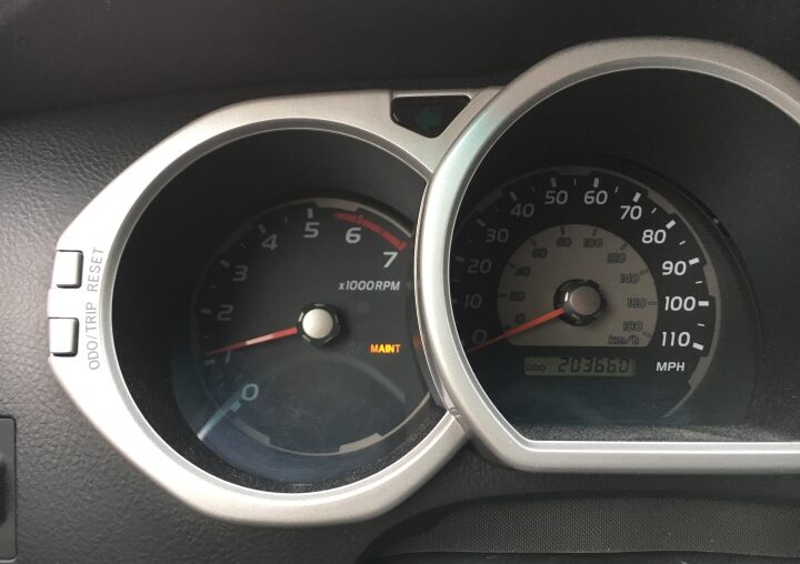how to reset maint light 4runner 4th gen
