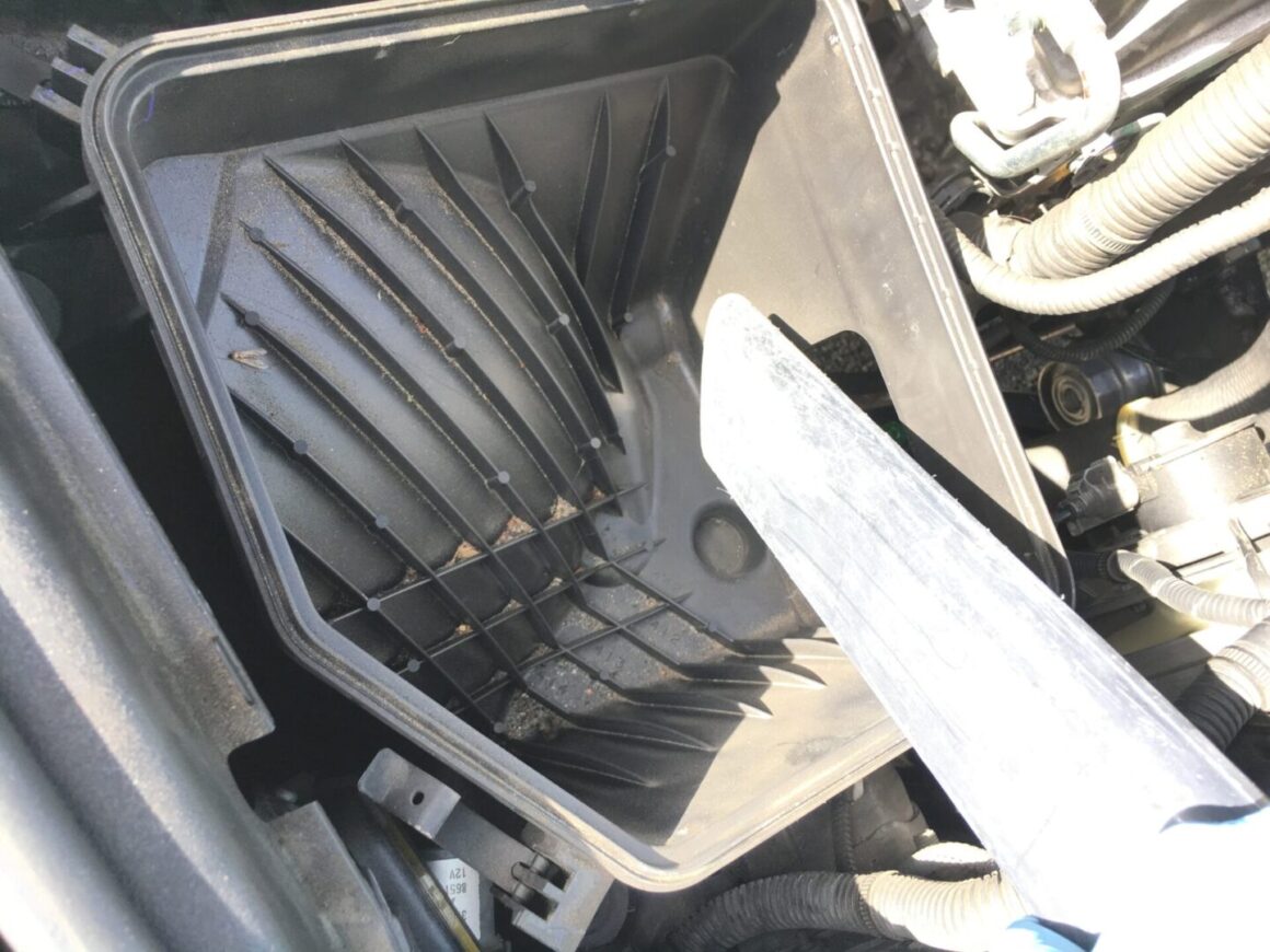 lexus is350 how to replace engine air filter
